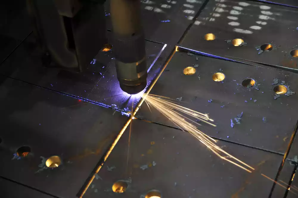 Understanding Laser Cutting Machines Advantages Over Traditional Cutting Methods