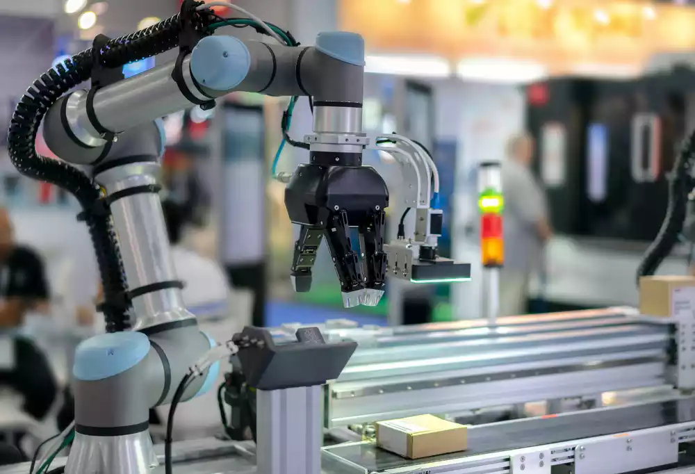 cobots in manufacturing